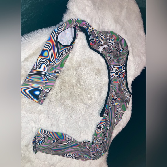 SOLD on Depop - NWOT iHeartRaves Nostalgia Ultra Crop Top - Picture 3 of 6